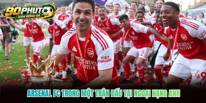 Arsenal FC trong một trận đấu tại Ngoại hạng Anh